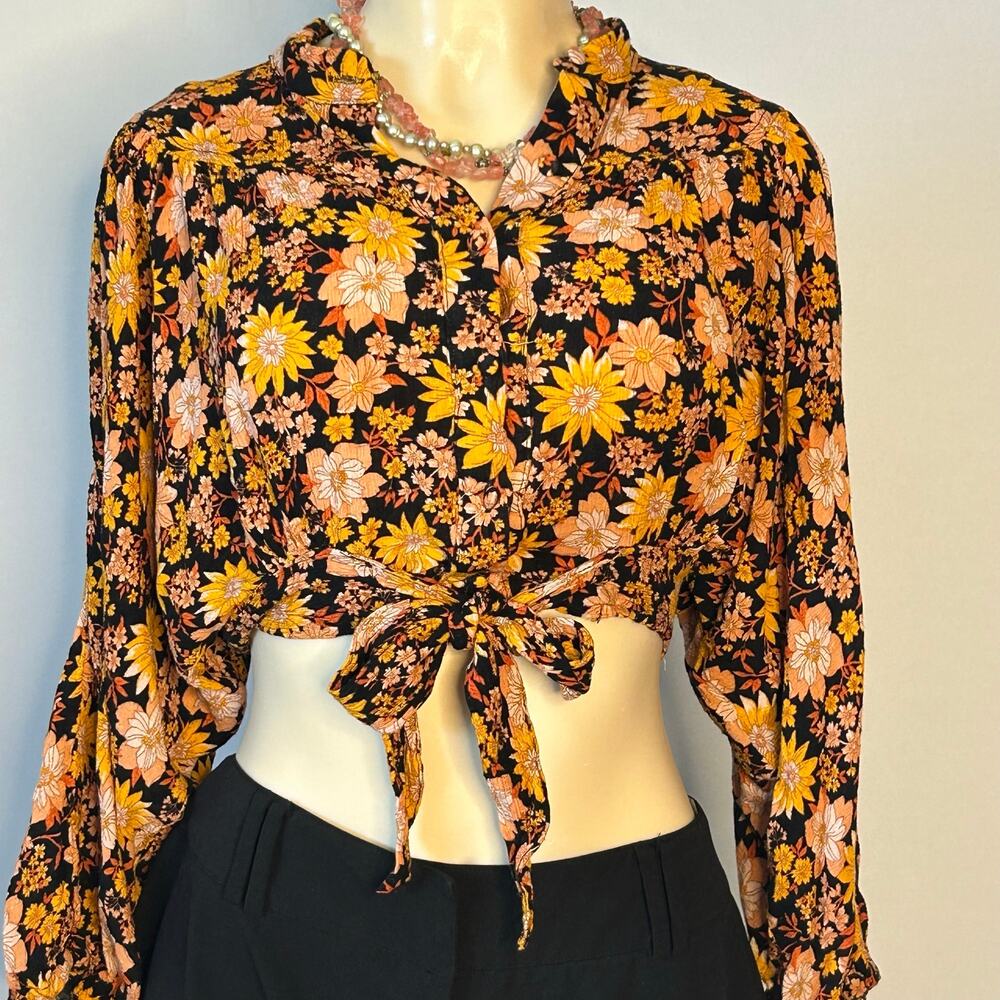 Cynthia Rowley Floral Tie Front Crop Blouse XS Boho Retro 70s Fall